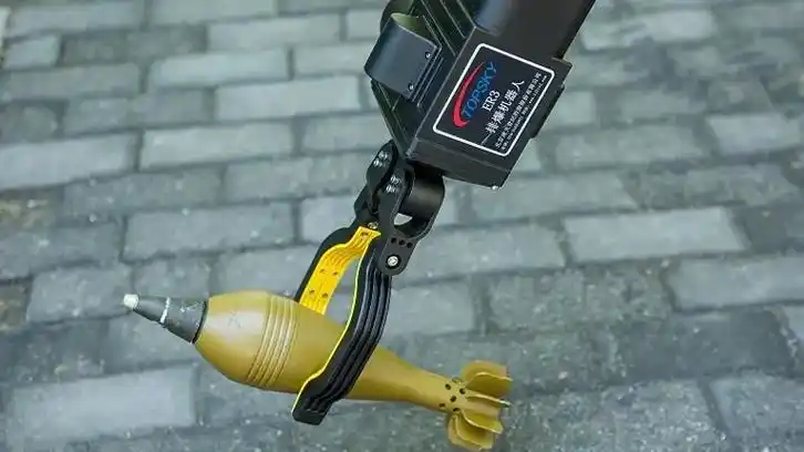 排爆机器人#特种设备 7.68w,需要的联系 - 抖音