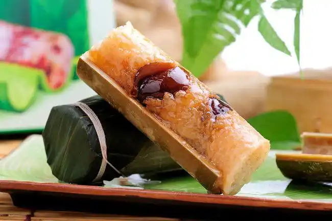 少数民族的奇葩粽子,最重的有20公斤!-56文化网