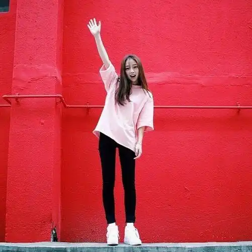 小鸟依人的女生哪一个图片做头像好看