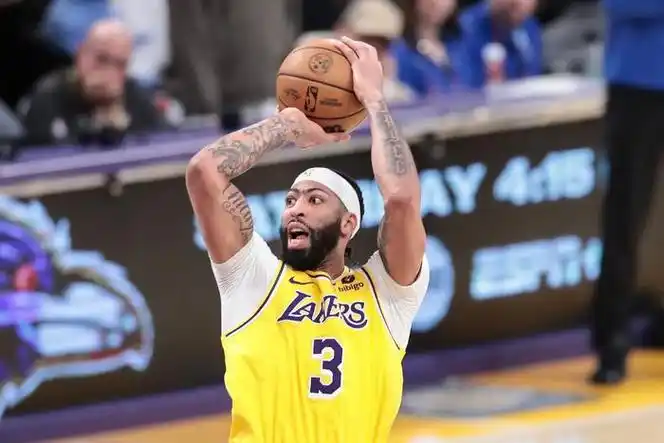 安东尼·戴维斯|灰熊|湖人_新浪新闻