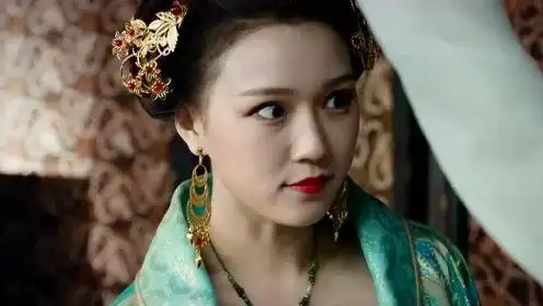 聊斋新编之画皮新娘:寒阳公主好坏!杀一人画一副画!