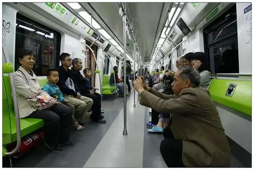 北京屐痕(二十五)今天是个好日子—地铁14号线西段开通