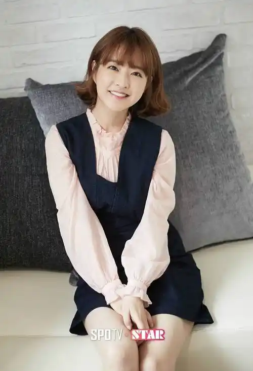 朴宝英(park boyoung) 主演了《非常主播》《狼少年》《热血青春》