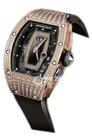 理查德米勒使用大型工厂复制手表,手表白钢颜色为精钢或精钢,金部分为