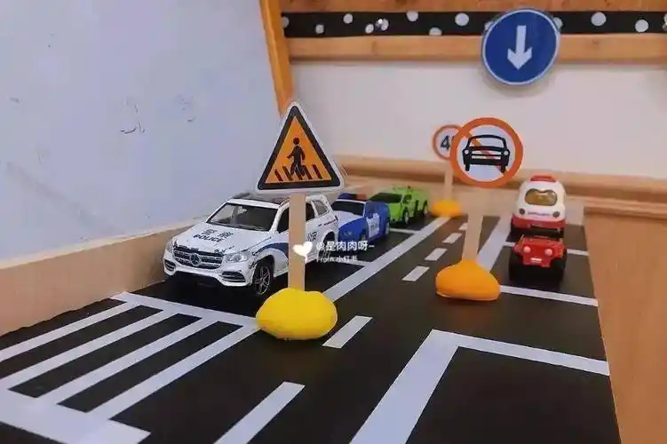 122全国交通安全日幼儿园这样开展安全教育活动