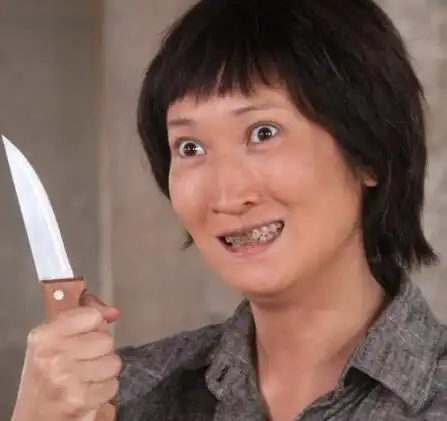 图女演员杨力蕲多大年纪爱情珠宝中为亲情陷豪门纷争