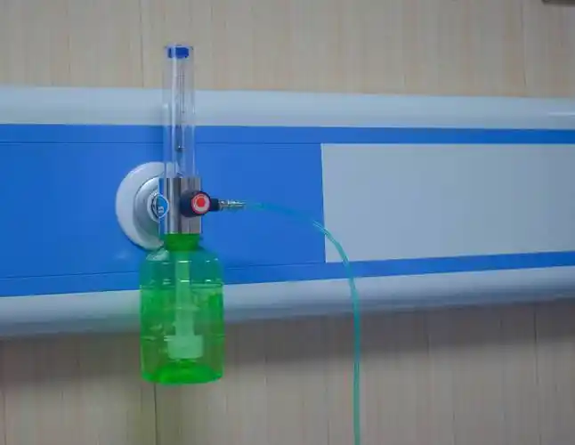 鼻导管吸氧是临床常用的治疗手段,氧疗主要是缓解缺氧的一种方法.