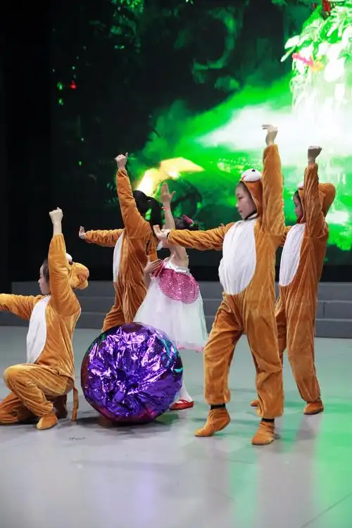 少儿情景舞蹈《甜甜的滋味》