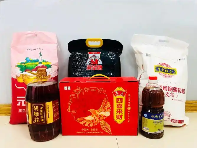 阳高项目部为全体职工发放中秋佳节慰问品