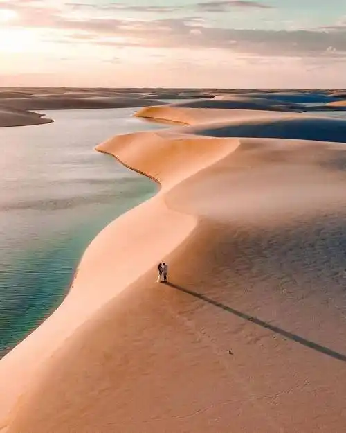 梦幻沙丘奇幻色彩