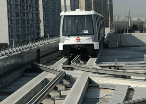 上海首条无人驾驶轨交浦江线3月31日起通车试运营