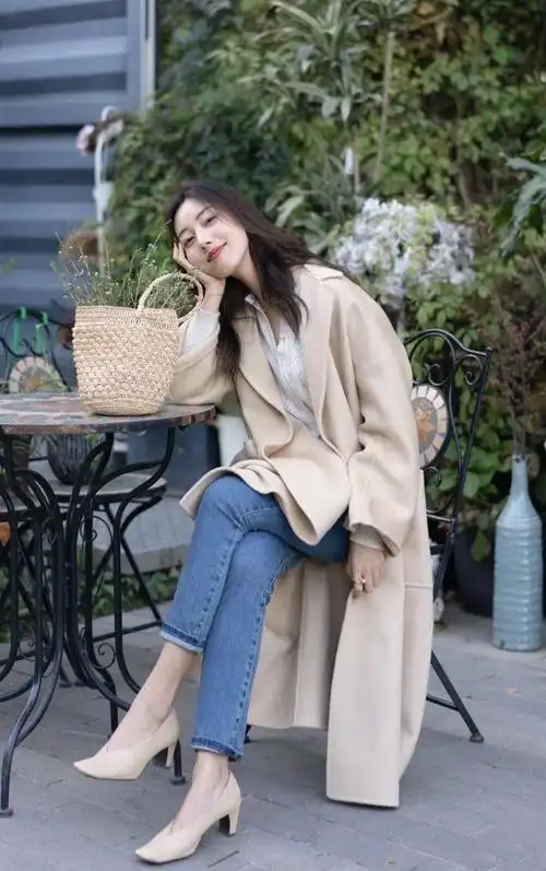 小个子女生不能穿大衣学会穿搭穿出高个美女既视感