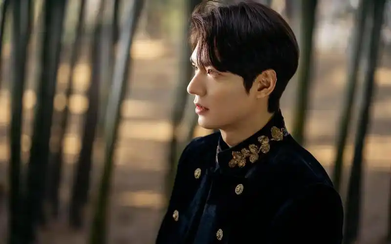 2020年奇幻片国王永远的君主