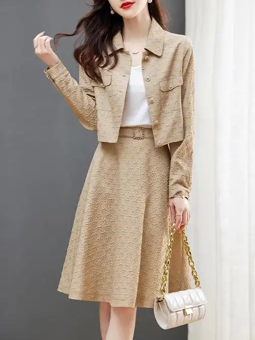 早秋气质两件套女2022年春季新款显瘦高腰收腰百搭洋气时尚套装裙