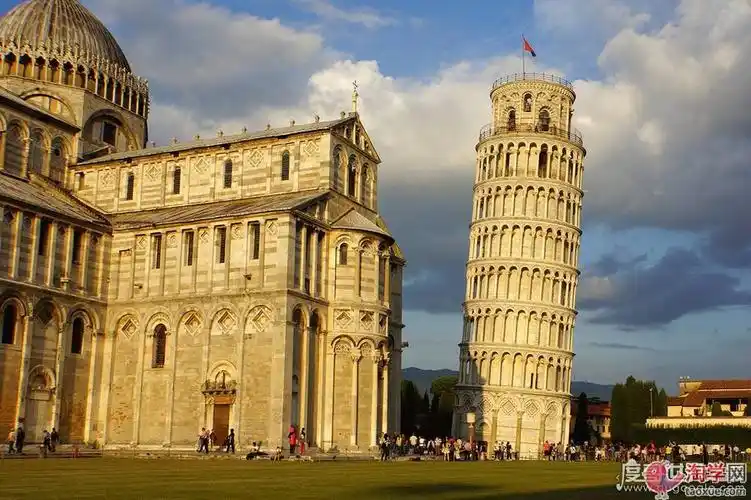 世界七大奇迹古罗马斗兽场历史悠久,中国有两处排列其中