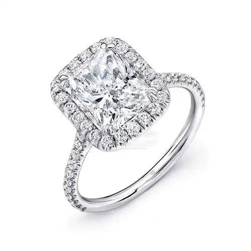 雷迪恩radiant cut 钻戒 95 款式(3) 纵倾的四角是radiant钻石的最