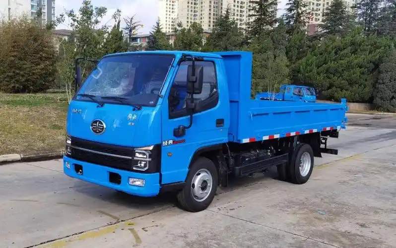 小巧灵活的地下室精灵一汽红塔解放经典v6自卸车