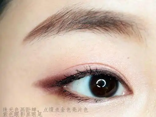 有这4种眼型的女生,颜值一般都不低!特别第3个,很受异性欢迎!