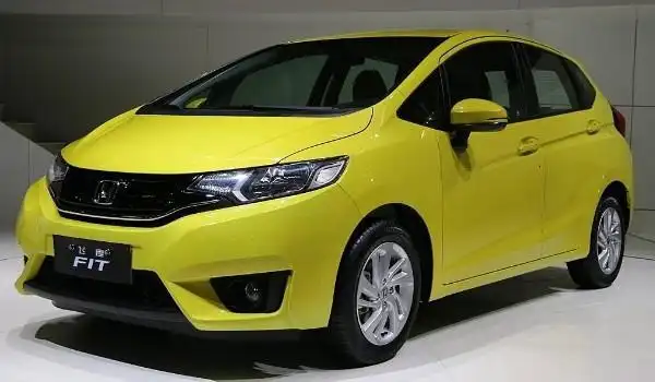 适合女生开的小巧自动挡汽车有哪些?