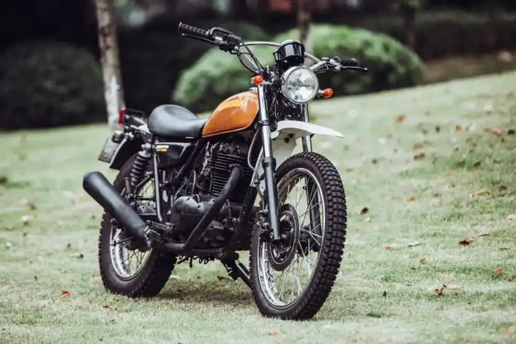 复古机车  #redcolt  #kawasaki  #vmx  #机车  #摩托车  #复古越野