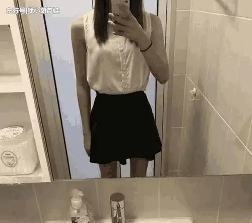 19岁女大学生掀开裙子发自拍照,用最沉痛的方式告诫所有人!