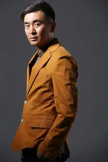 铁伟光邢佳栋《养父》 兄弟生死情不再