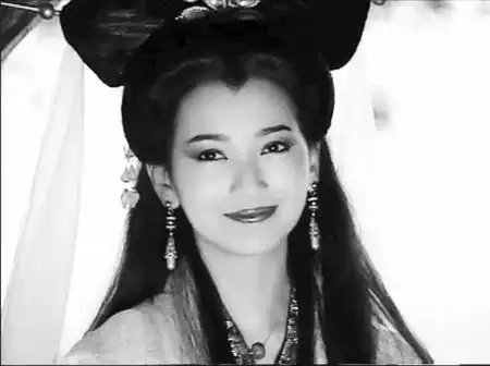 西安植发医院美人尖种植多少钱