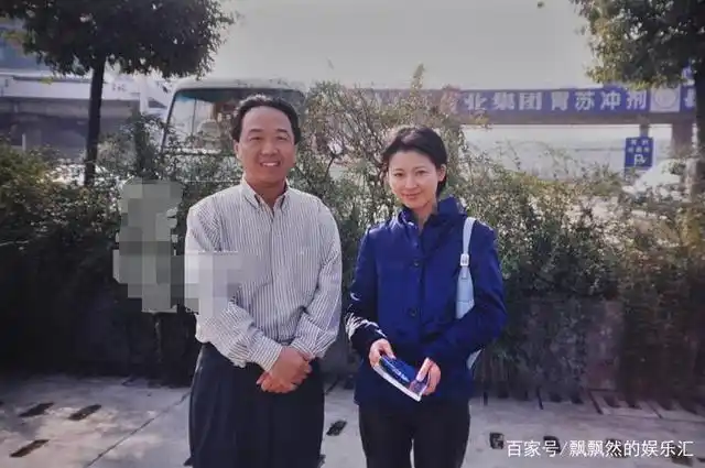 王小丫的父亲王传庭为女儿生育纠结最大心愿就是当岳父当姥爷