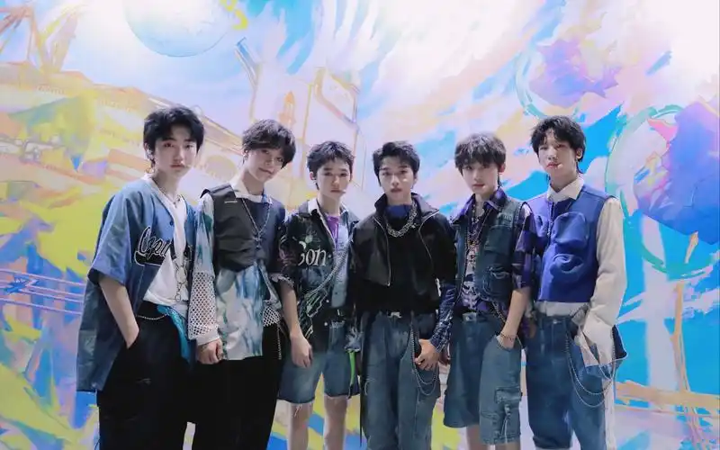 等up主有钱了一定要买个录屏质量高的电脑boystory2