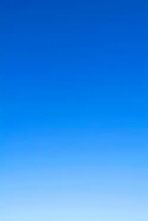 蓝蓝的天空,真正蓝色天空无云的背景图像