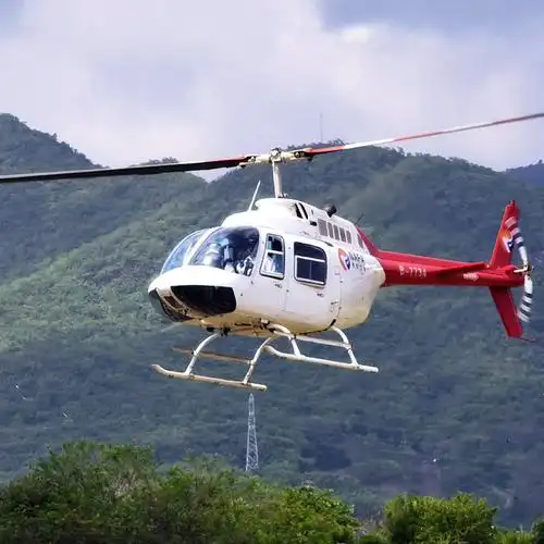 三亚亚龙龙湾海棠湾直升机飞行体验海景观光游览境内玩乐套餐