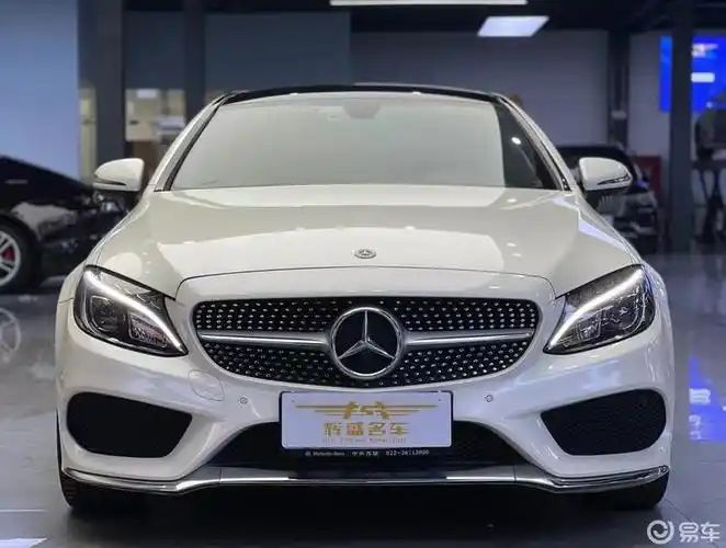 近19年奔驰c200轿跑 032095