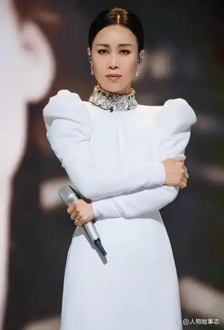 拥有满族皇家血统的8位女明星