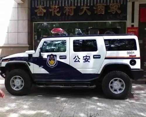 这些国内的豪华警车…据说可以提升警力