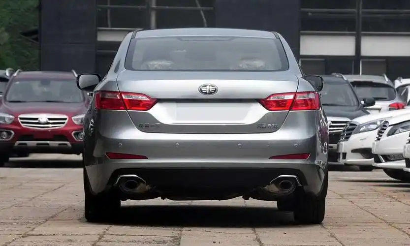 一汽轿车-奔腾b70图片