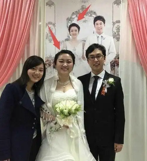 住着汤臣一品开着劳斯莱斯的人是什么样的生活状态哈哈哈