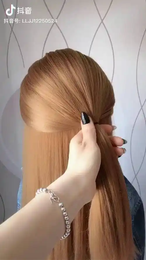 低丸子头这样扎