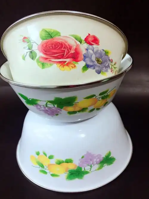 中式圆形搪瓷搅拌碗 家用搪瓷洗菜盆 18cm20cm圆形搪瓷碗