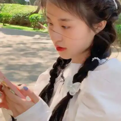 清纯干净真人女头像