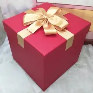 高档正方体红色礼品盒超大号生日礼物盒子婚纱零食篮球包装盒定制