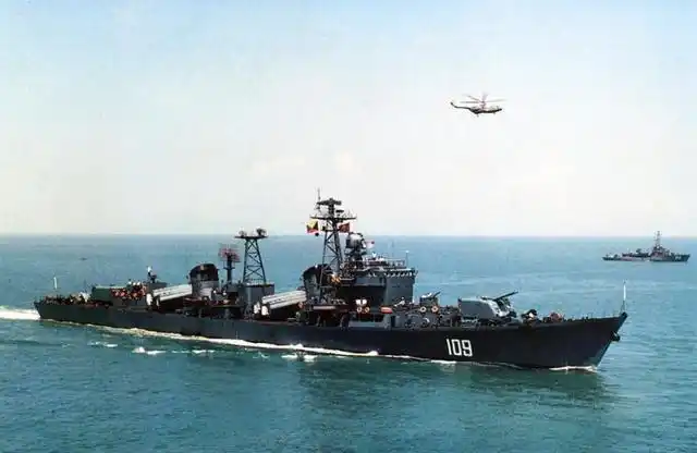 老兵不死109开封舰见证共和国海军由弱到强