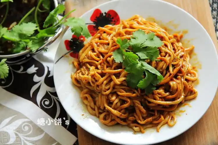 快乐女孩收集的拌面图片