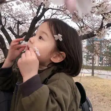 高清小女孩图片大全可爱萌萌头像(共38张)