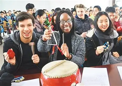 中外师生文化交流-新华网