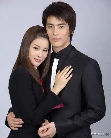 push梨涡男神,pong霸总本人,mark素颜担当_中国地区_电视剧_tik