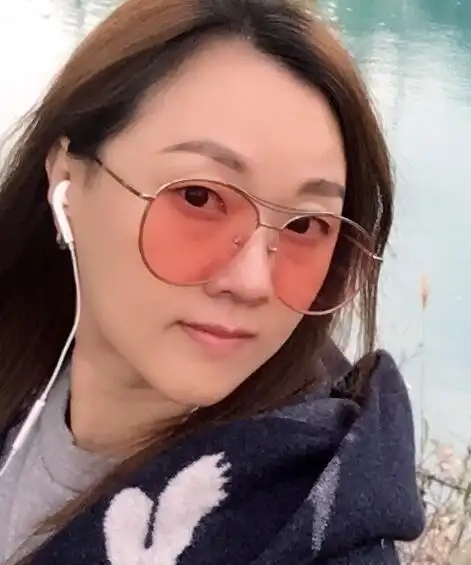 王自健的老婆黄雅静