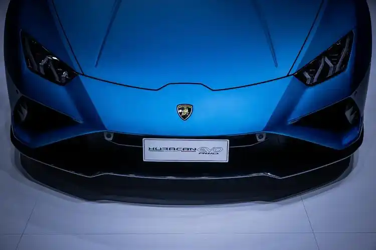 "个性要从气质抓起",兰博基尼urus哑光漆特别版北京车展首发