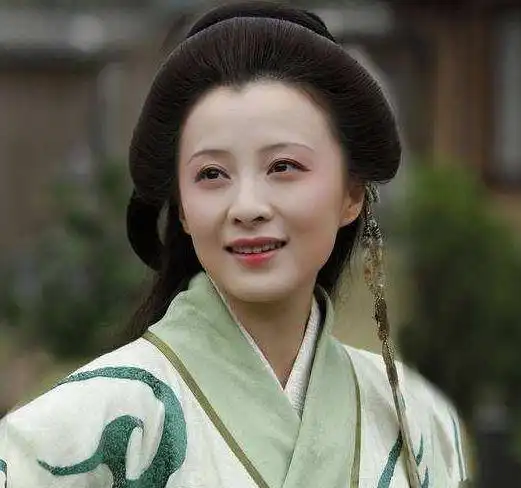 她是情深深雨蒙蒙的可云,与导演相识7天便闪婚,今被宠成公主|徐露