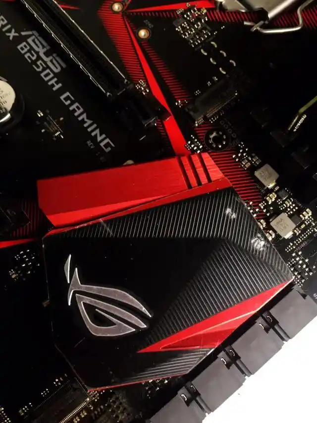 华硕败家之眼吃鸡利器(200元买华硕败家之眼电竞主板)(2)