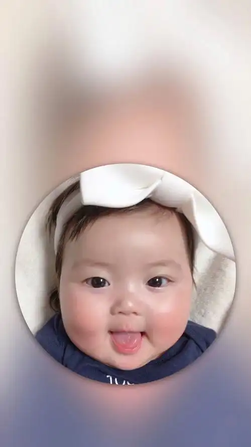 罗熙吐舌头壁纸 - 胖熙罗熙手机壁纸